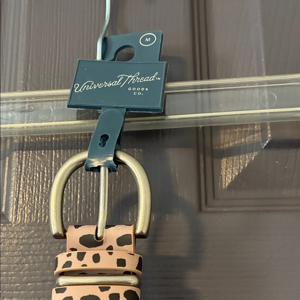Universal Thread Pink Leopard Print Belt - Picture 2 of 3